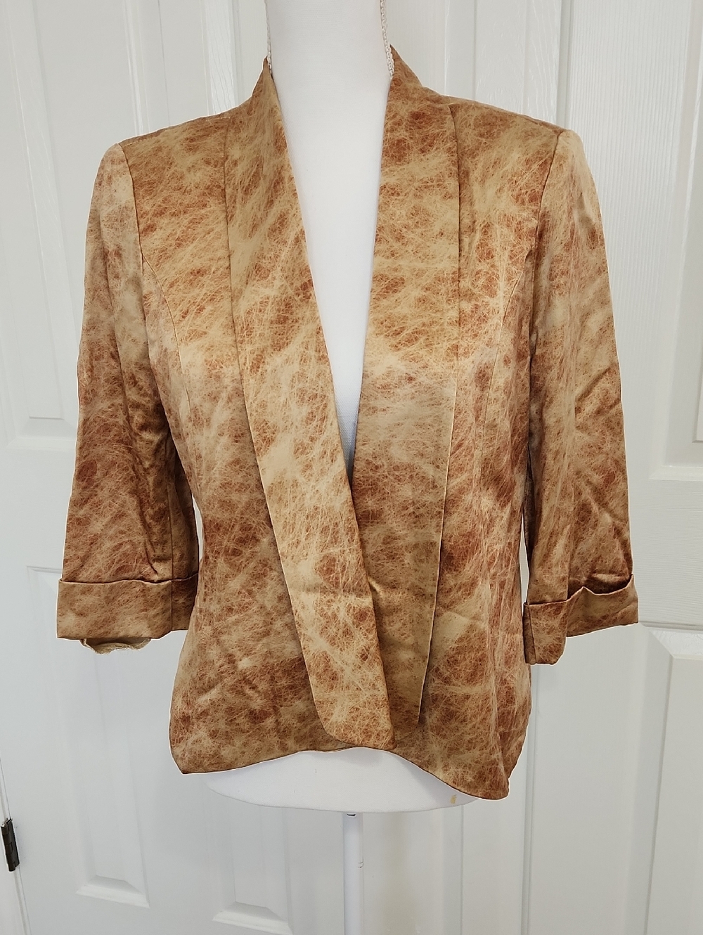 Alberto Makali Gold Open Front Blazer Medium Designer